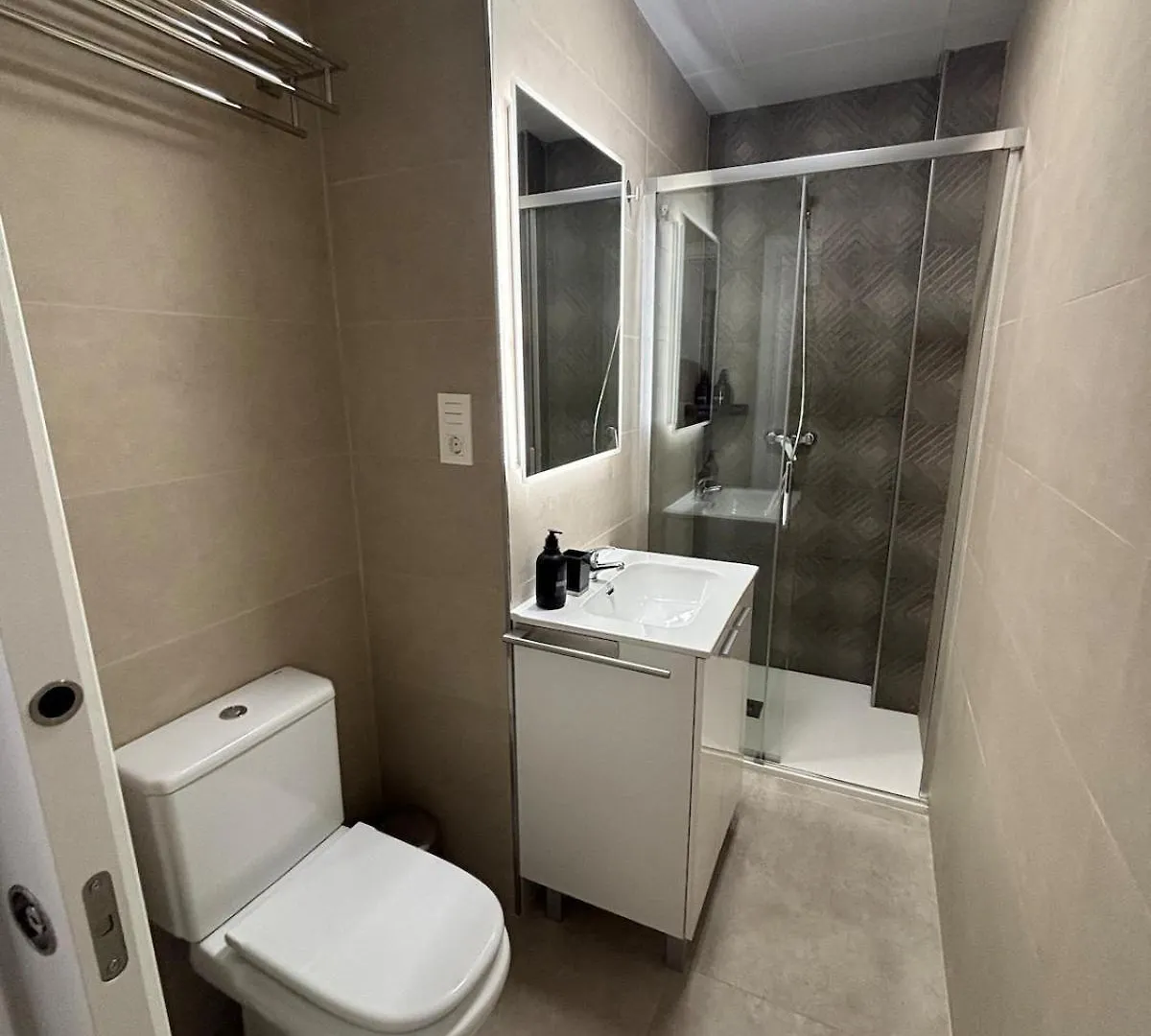 Nuevo! En El Centro! 1M Metro, Zambrano Y Con Parking Apartment Malaga 0*,