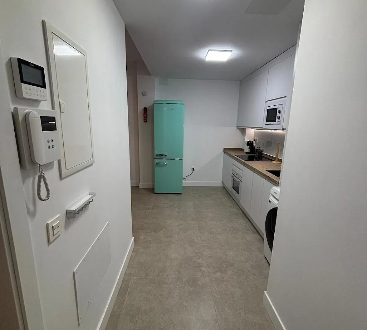 Nuevo! En El Centro! 1M Metro, Zambrano Y Con Parking Apartment Malaga