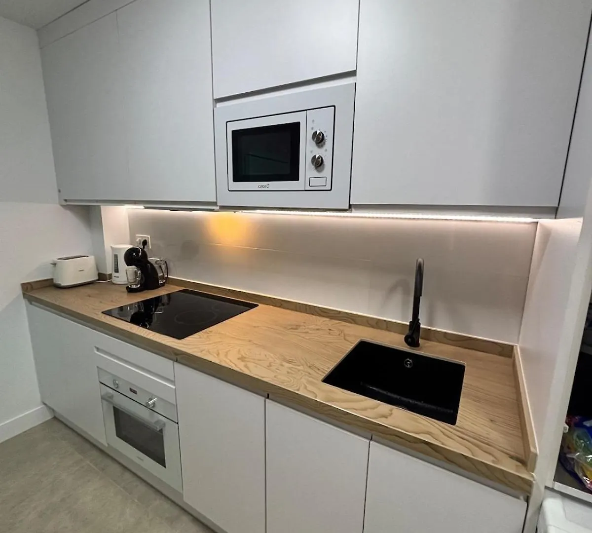Nuevo! En El Centro! 1M Metro, Zambrano Y Con Parking Apartment Malaga