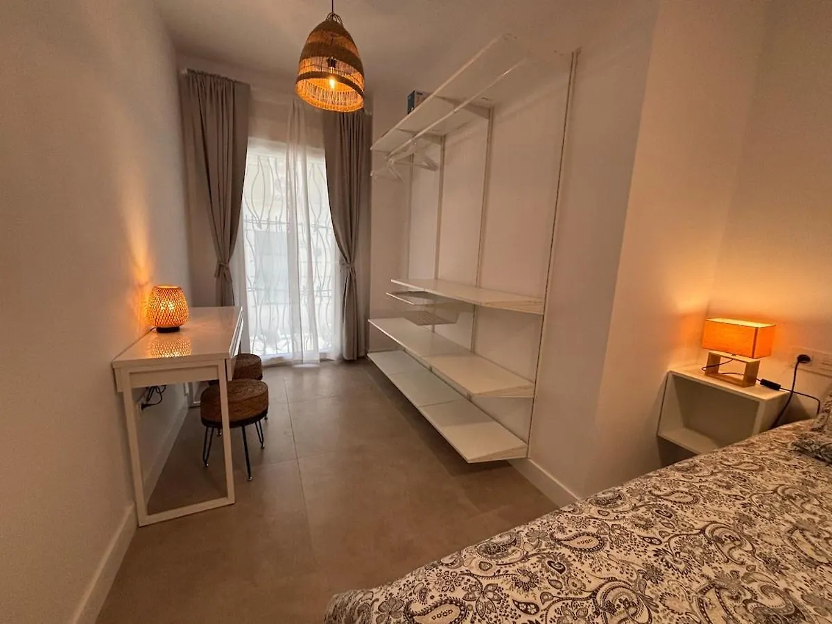 Nuevo! En El Centro! 1M Metro, Zambrano Y Con Parking Apartment Malaga