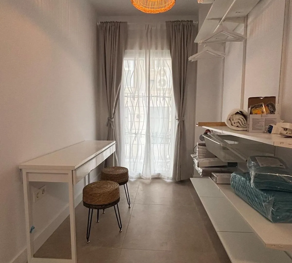 Nuevo! En El Centro! 1M Metro, Zambrano Y Con Parking Apartment Malaga