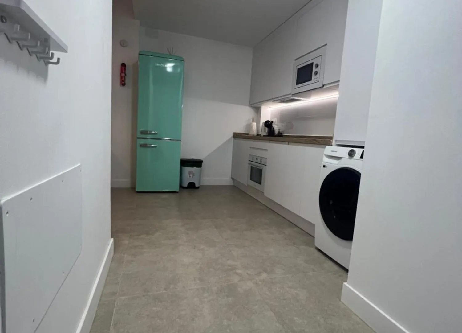 Nuevo! En El Centro! 1M Metro, Zambrano Y Con Parking Apartment Malaga Spain