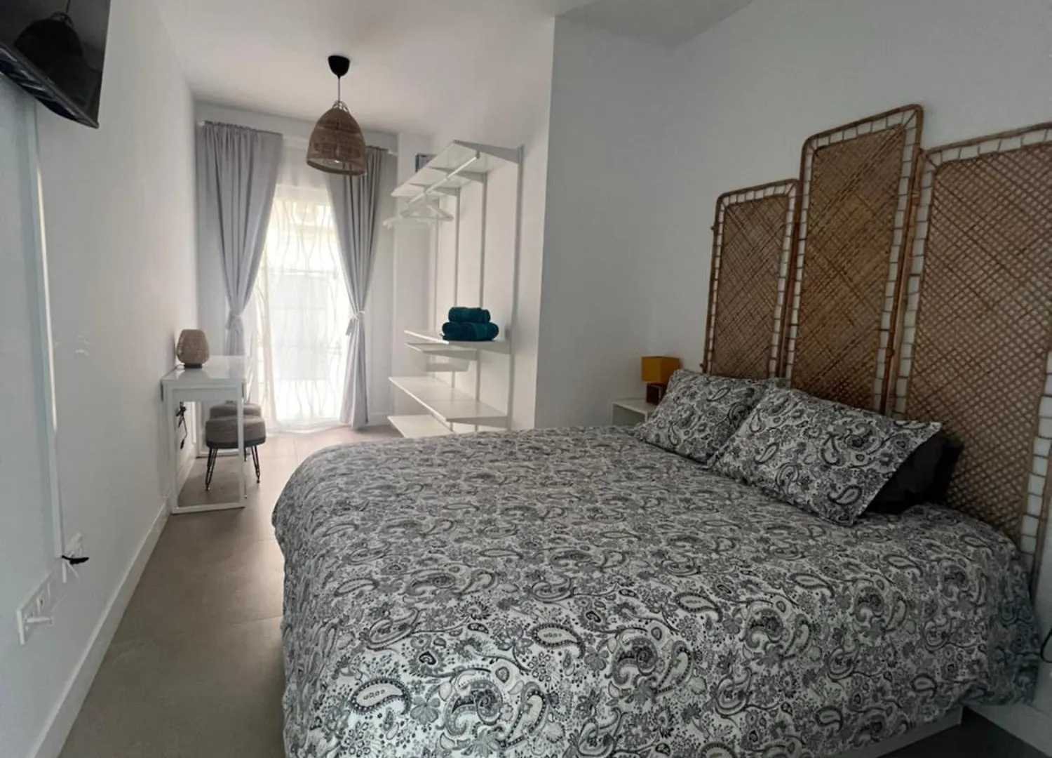 Nuevo! En El Centro! 1M Metro, Zambrano Y Con Parking Apartment Malaga Spain