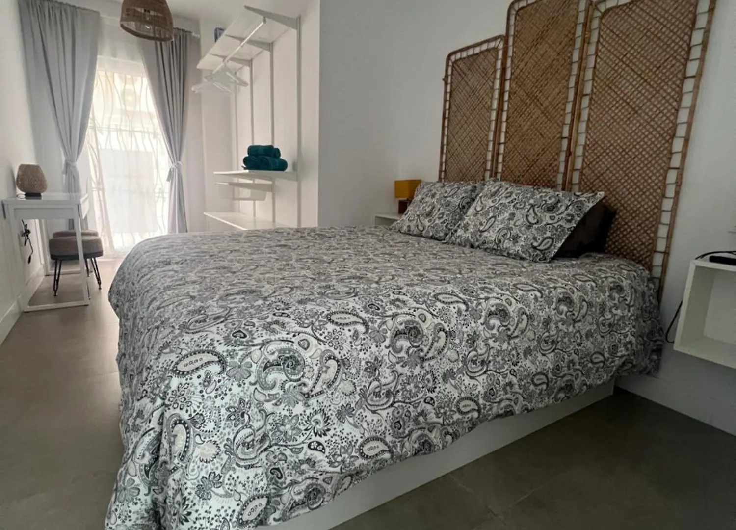 Nuevo! En El Centro! 1M Metro, Zambrano Y Con Parking Apartment Malaga