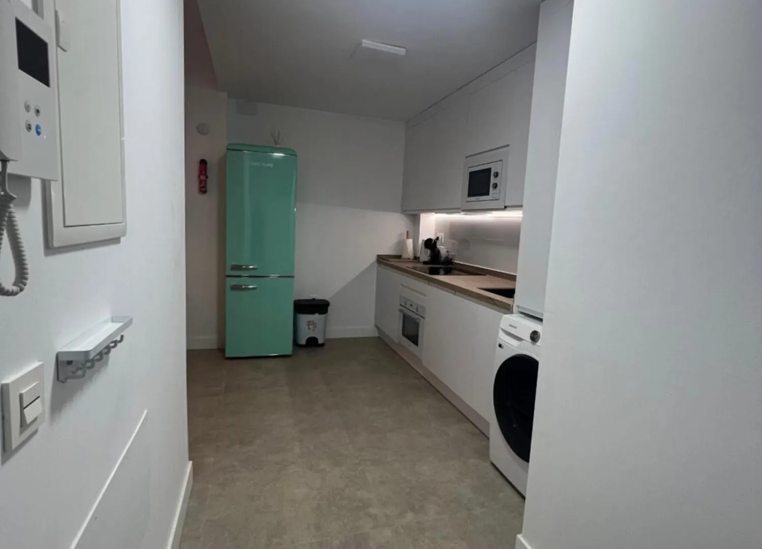 Nuevo! En El Centro! 1M Metro, Zambrano Y Con Parking Apartment Malaga