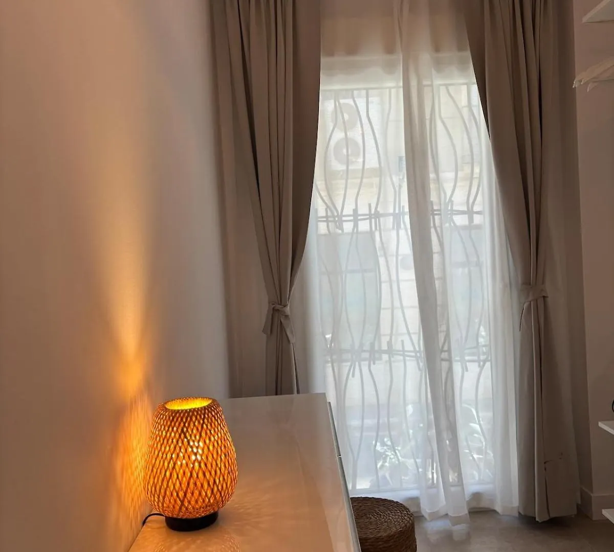 Nuevo! En El Centro! 1M Metro, Zambrano Y Con Parking Apartment Malaga Spain